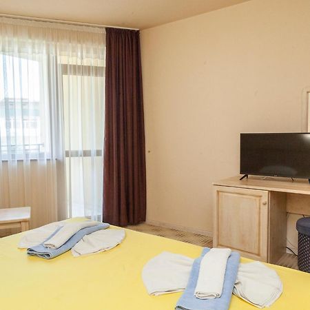 Ravda Bay Guest House Bagian luar foto