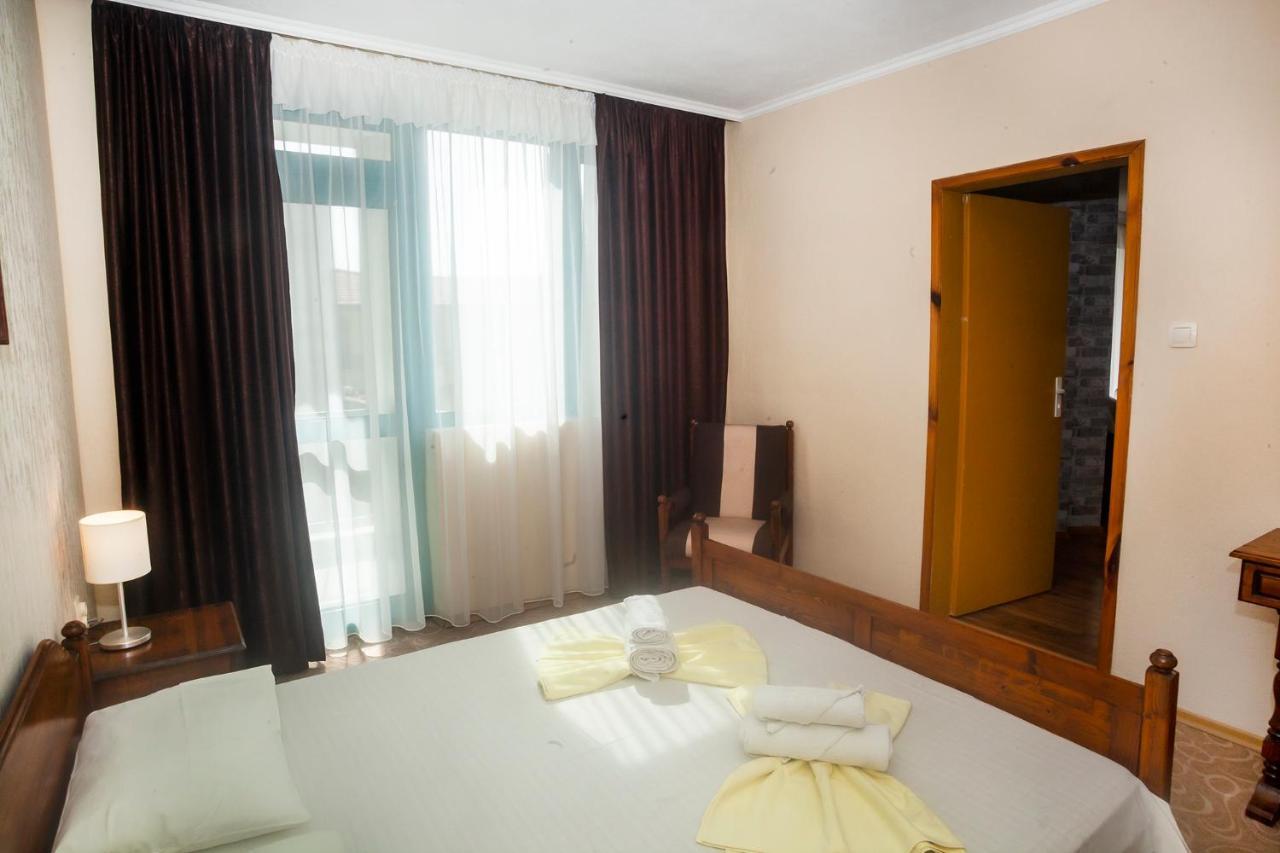 Ravda Bay Guest House Bagian luar foto