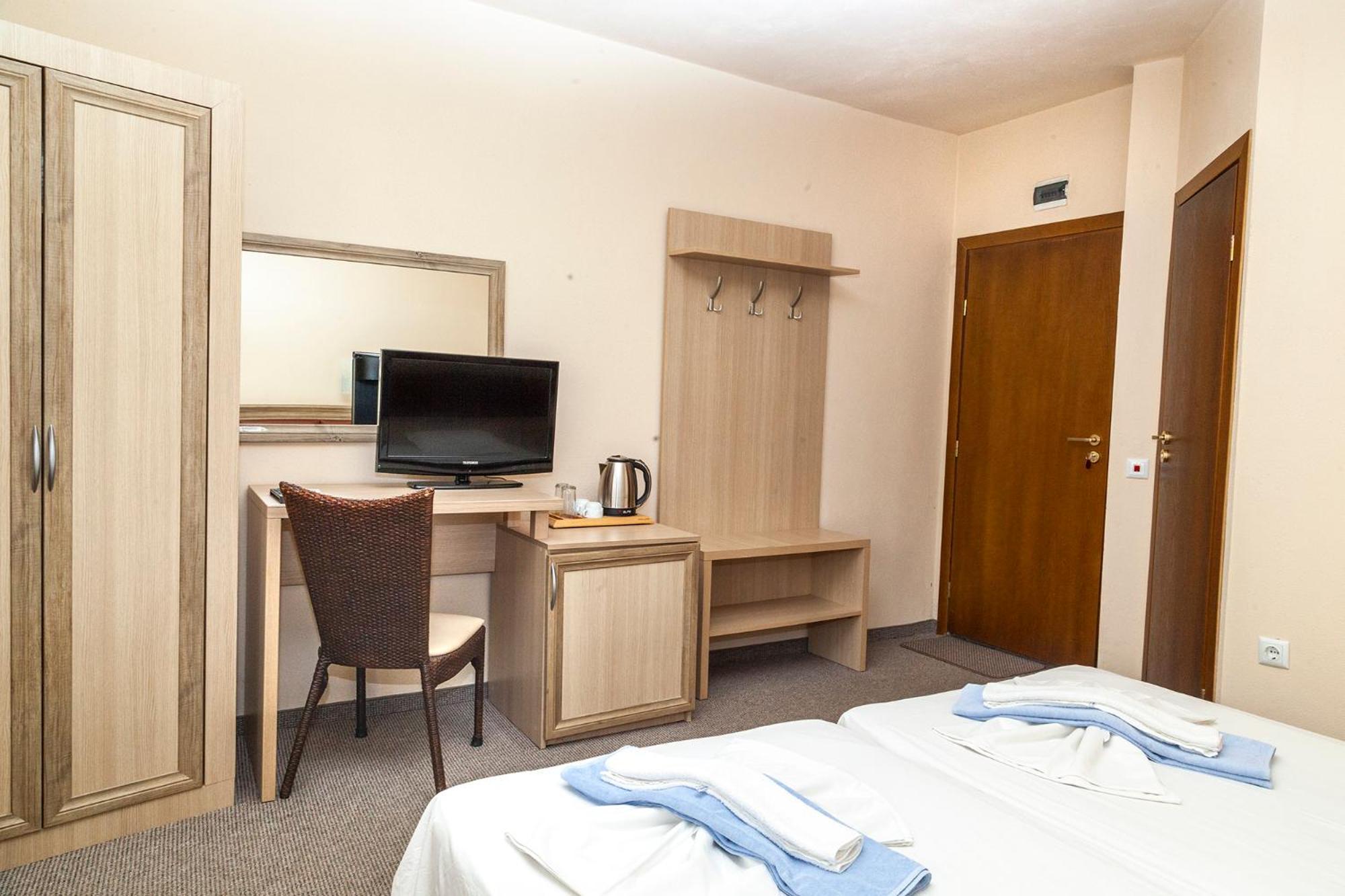 Ravda Bay Guest House Bagian luar foto